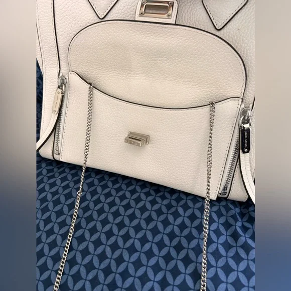 henri bendel White Rivington 4 in 1 Bag Tote Crossbody Top  display picture 3
